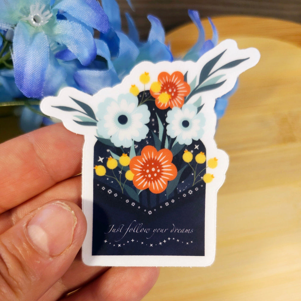 
                      
                        Blue flower sticker envelope
                      
                    