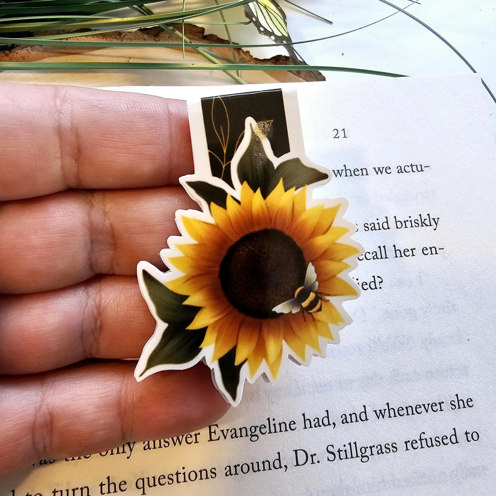 
                  
                    Bee magnetic  Bookmark
                  
                